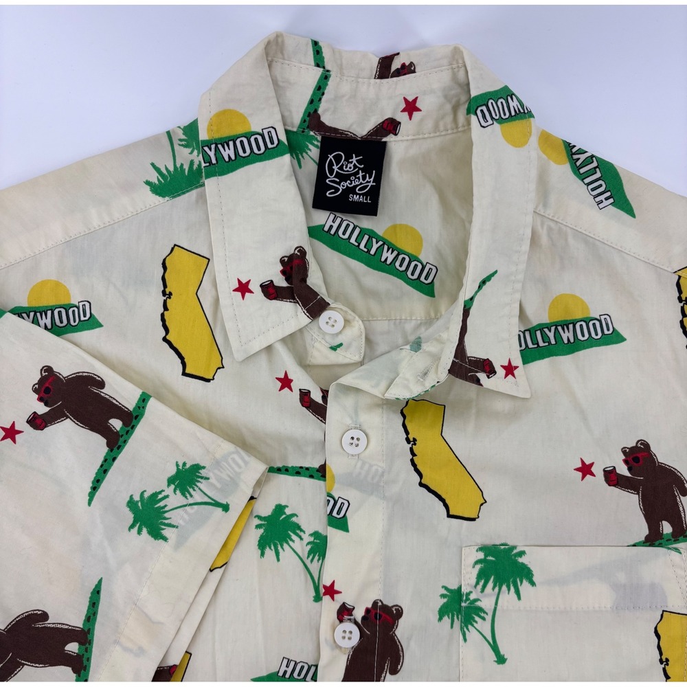 Riot Society Men Small Button Up Shirt Cream California Hollywood Bear Palm Tree